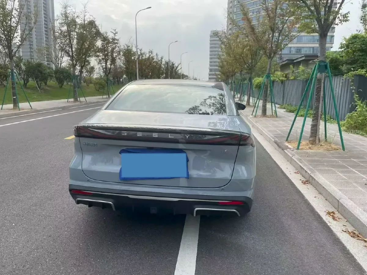 2023 Geely Galaxy L6 1.5T 163HP L4 3DHT PHEV,autocango,china used car exporter,china ev exporter,chinese used car exporter,chinese used ev exporter