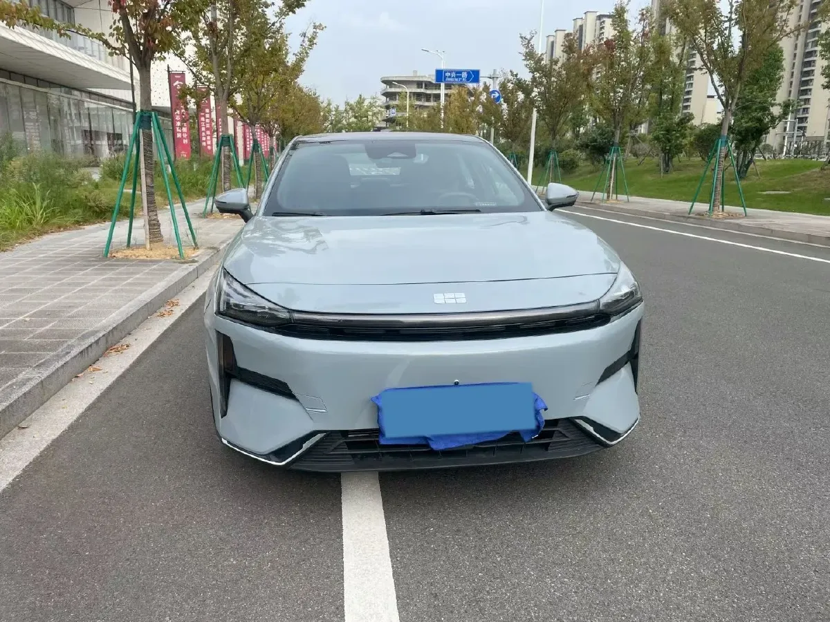 2023 Geely Galaxy L6 1.5T 163HP L4 3DHT PHEV,autocango,china used car exporter,china ev exporter,chinese used car exporter,chinese used ev exporter