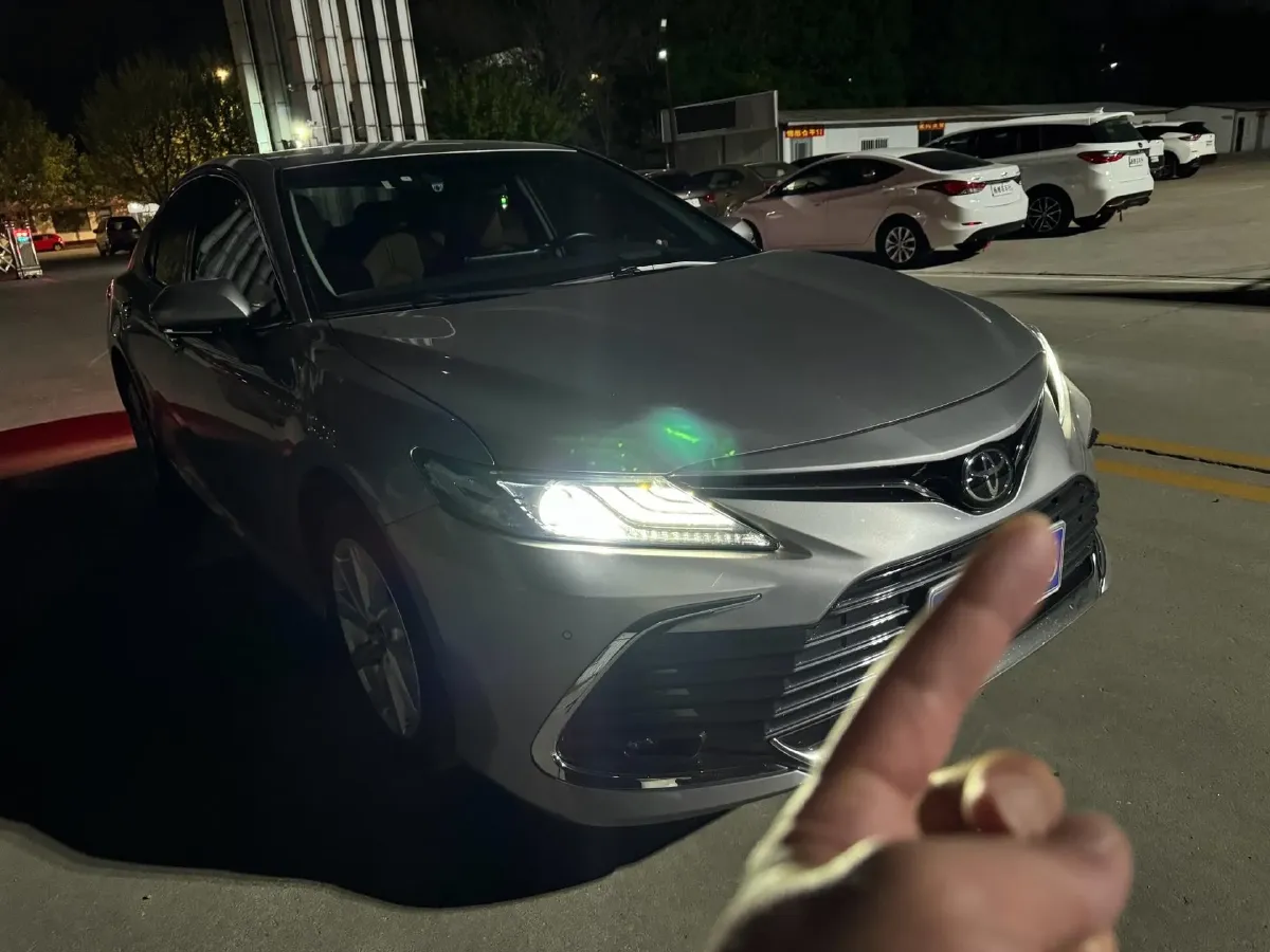 2021 Toyota Camry 2.0L 178HP L4 CVT,autocango,china used car exporter,china ev exporter,chinese used car exporter,chinese used ev exporter