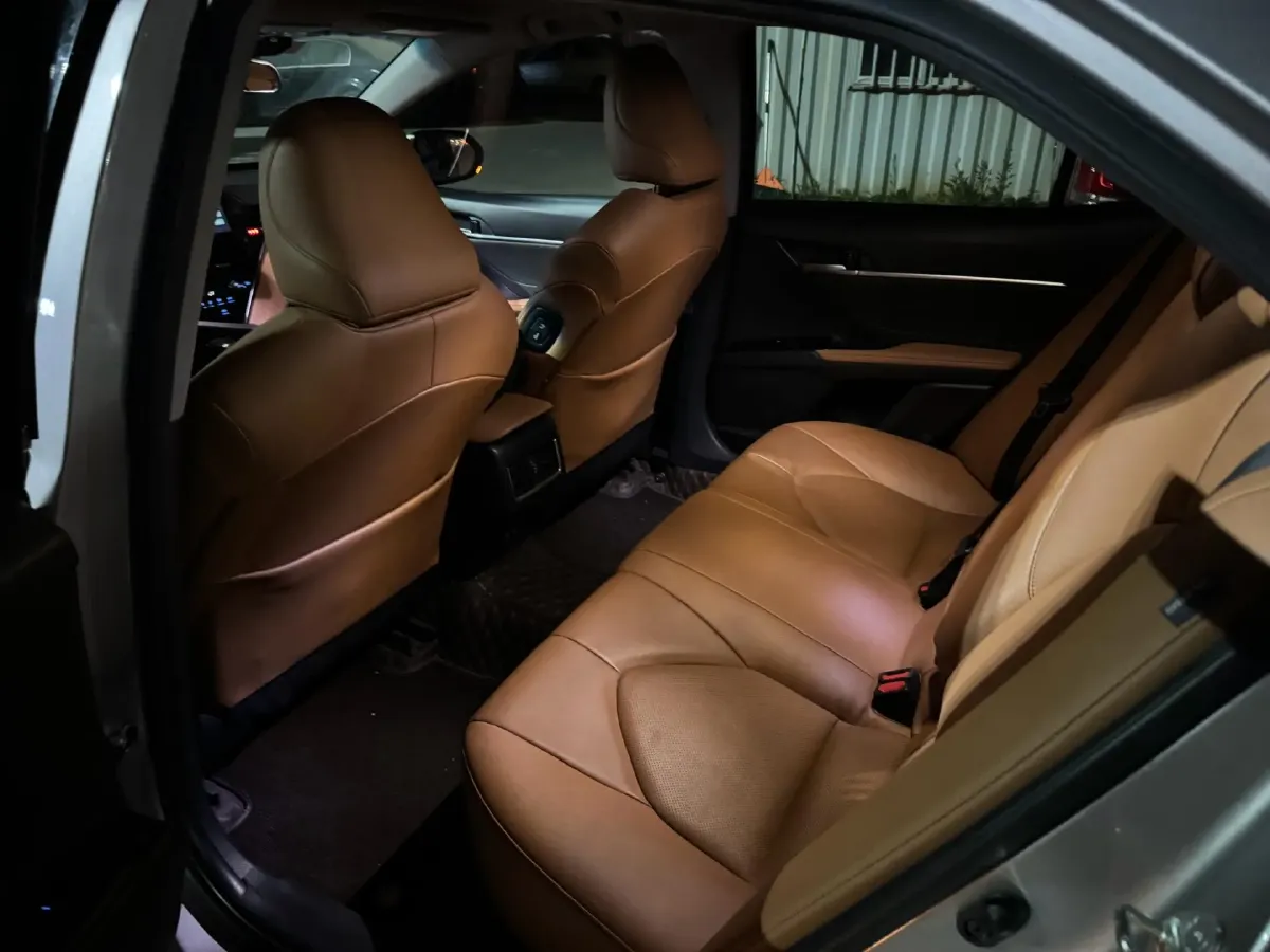 2021 Toyota Camry 2.0L 178HP L4 CVT,autocango,china used car exporter,china ev exporter,chinese used car exporter,chinese used ev exporter