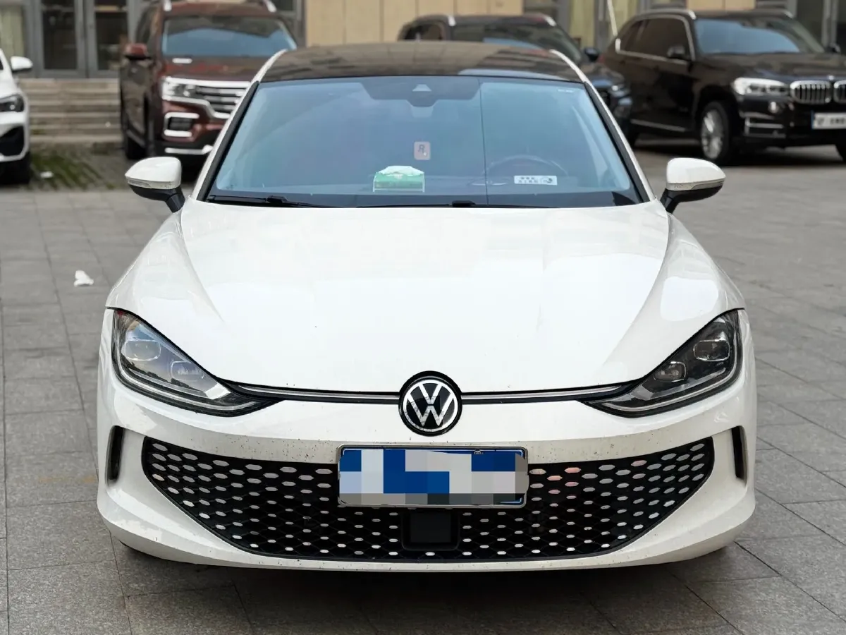 2023 Volkswagen Lamando 1.4T 150HP L4 7DCT,autocango,china used car exporter,china ev exporter,chinese used car exporter,chinese used ev exporter