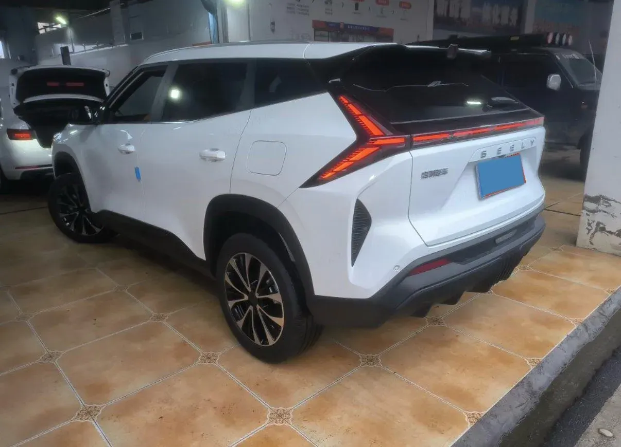 2026 Geely Azkarra 1.5T 181HP L4 7DCT,autocango,china used car exporter,china ev exporter,chinese used car exporter,chinese used ev exporter