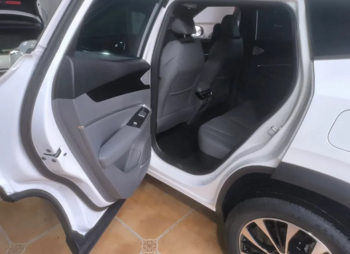 2026 Geely Azkarra 1.5T 181HP L4 7DCT,autocango,china used car exporter,china ev exporter,chinese used car exporter,chinese used ev exporter