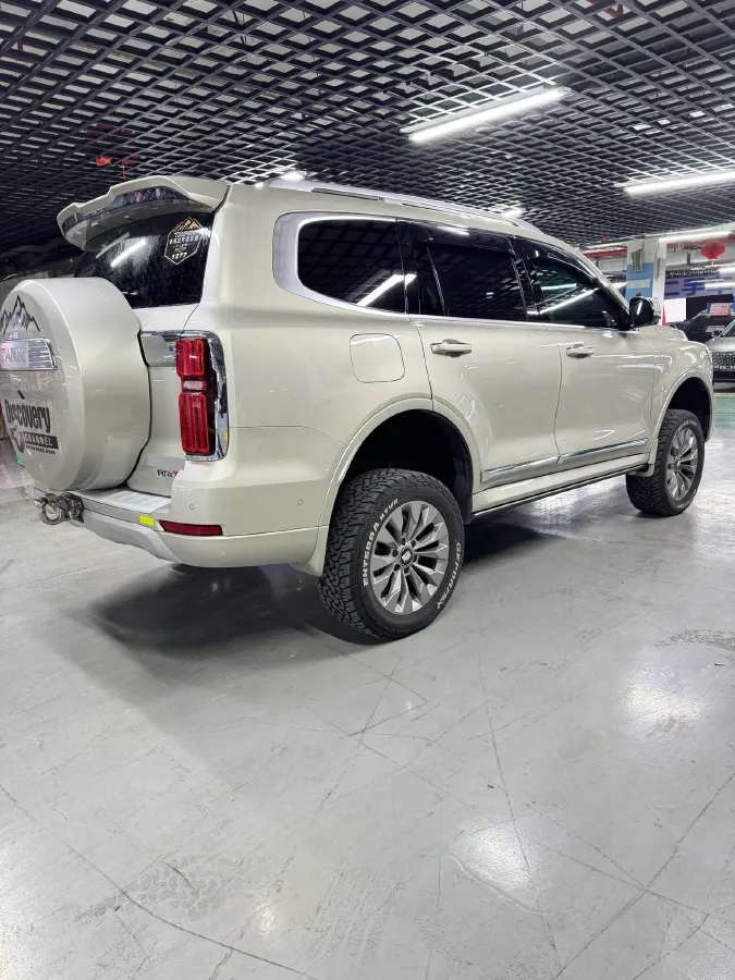 2023 Tank 500 2.0T 252HP L4 9AT PHEV 37.1KWH,autocango,china used car exporter,china ev exporter,chinese used car exporter,chinese used ev exporter