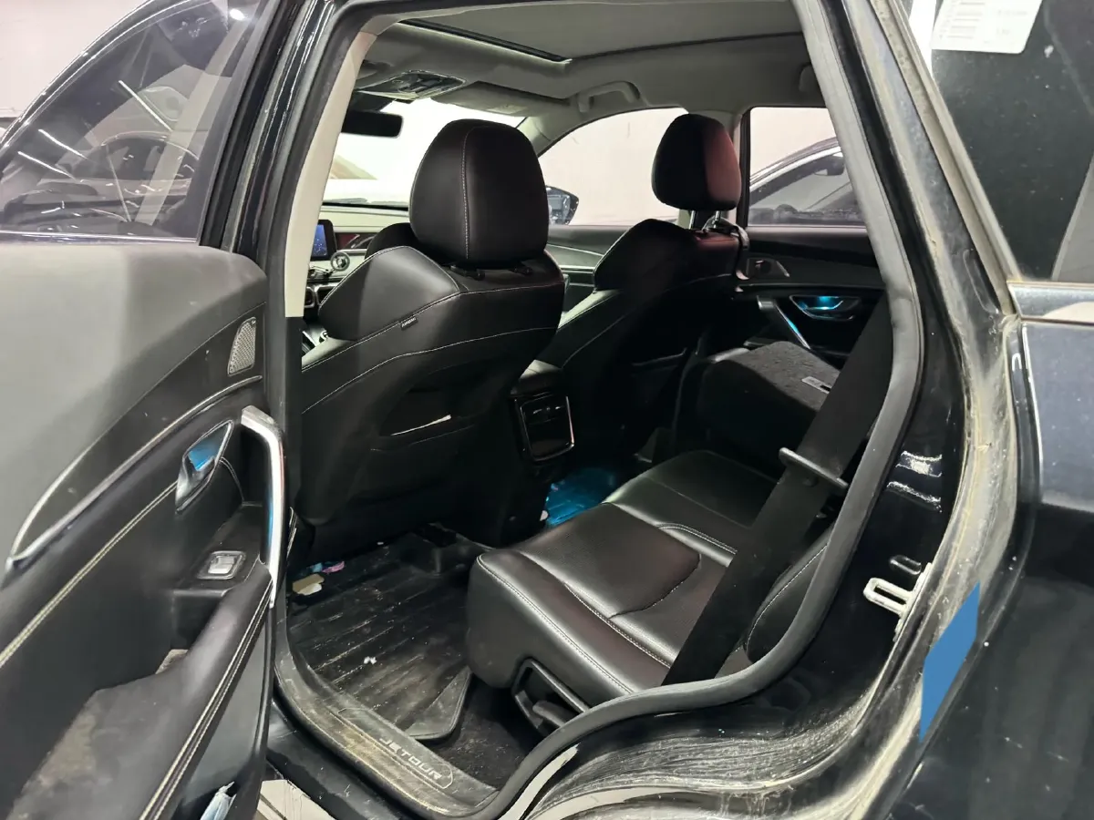 2021 Jetour X70 Plus 1.6T 197HP L4 7DCT,autocango,china used car exporter,china ev exporter,chinese used car exporter,chinese used ev exporter