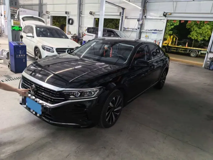 2022 Xpeng P7 BEV 60.2KWH,autocango,china used car exporter,china ev exporter,chinese used car exporter,chinese used ev exporter