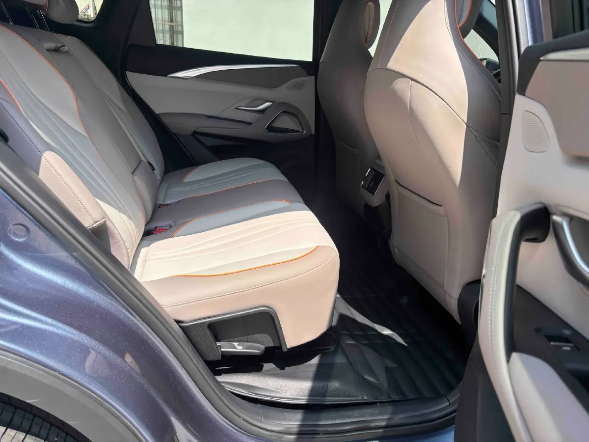 2024 BYD Song Pro 1.5L 110HP L4 E-CVT PHEV 18.3KWH,autocango,china used car exporter,china ev exporter,chinese used car exporter,chinese used ev exporter