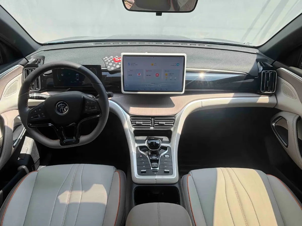 2024 BYD Song Pro 1.5L 110HP L4 E-CVT PHEV 18.3KWH,autocango,china used car exporter,china ev exporter,chinese used car exporter,chinese used ev exporter