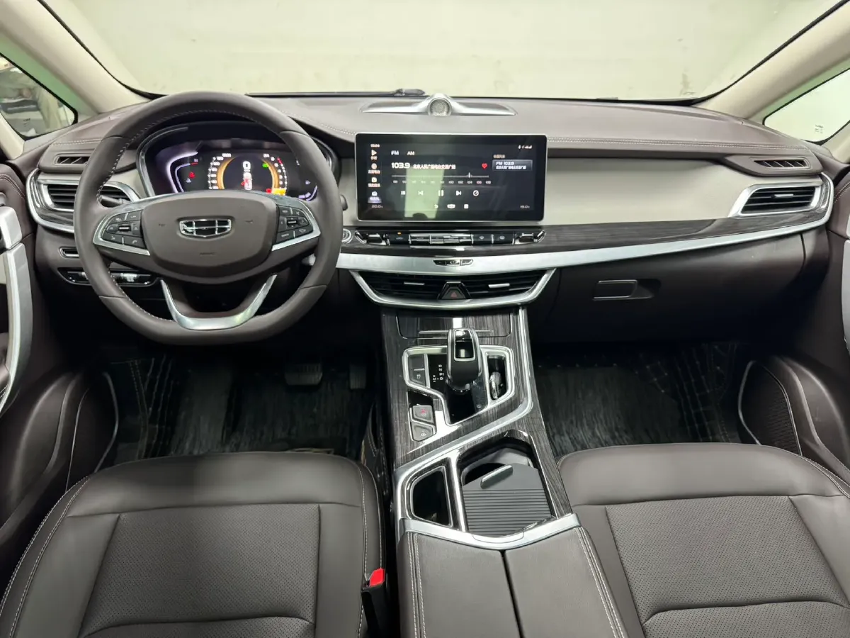 2021 Geely JiaJi 1.8T 184HP L4 7DCT,autocango,china used car exporter,china ev exporter,chinese used car exporter,chinese used ev exporter