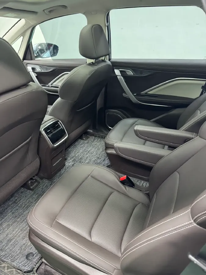 2021 Geely JiaJi 1.8T 184HP L4 7DCT,autocango,china used car exporter,china ev exporter,chinese used car exporter,chinese used ev exporter