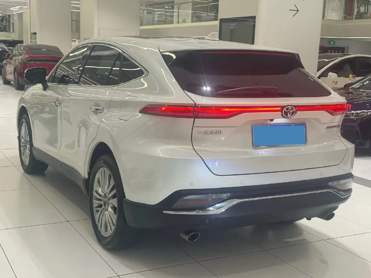 2022 Toyota Harrier 2.0L 171HP L4 CVT,autocango,china used car exporter,china ev exporter,chinese used car exporter,chinese used ev exporter