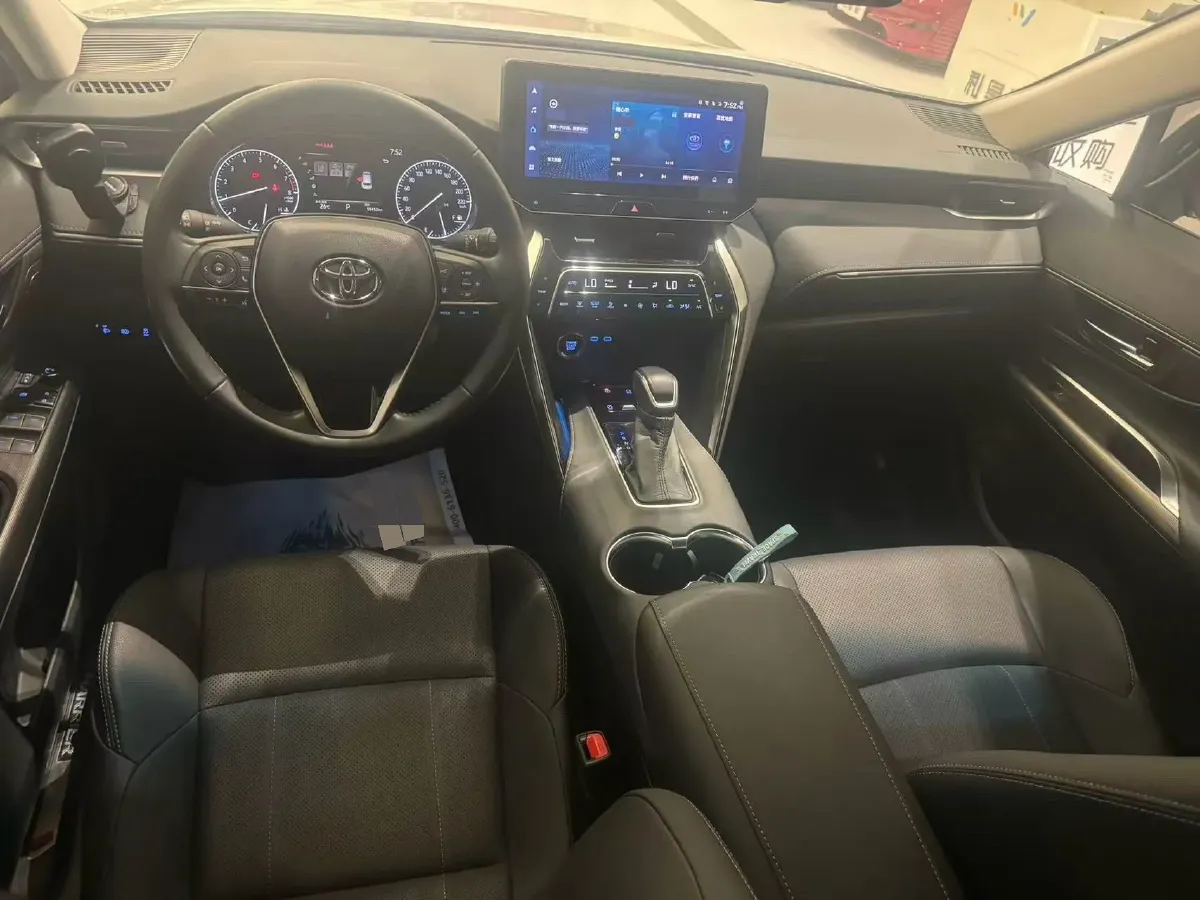 2022 Toyota Harrier 2.0L 171HP L4 CVT,autocango,china used car exporter,china ev exporter,chinese used car exporter,chinese used ev exporter