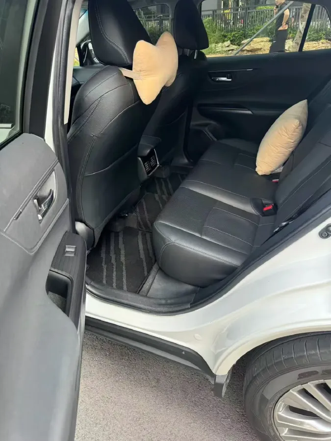 2022 Toyota Harrier 2.0L 171HP L4 CVT,autocango,china used car exporter,china ev exporter,chinese used car exporter,chinese used ev exporter