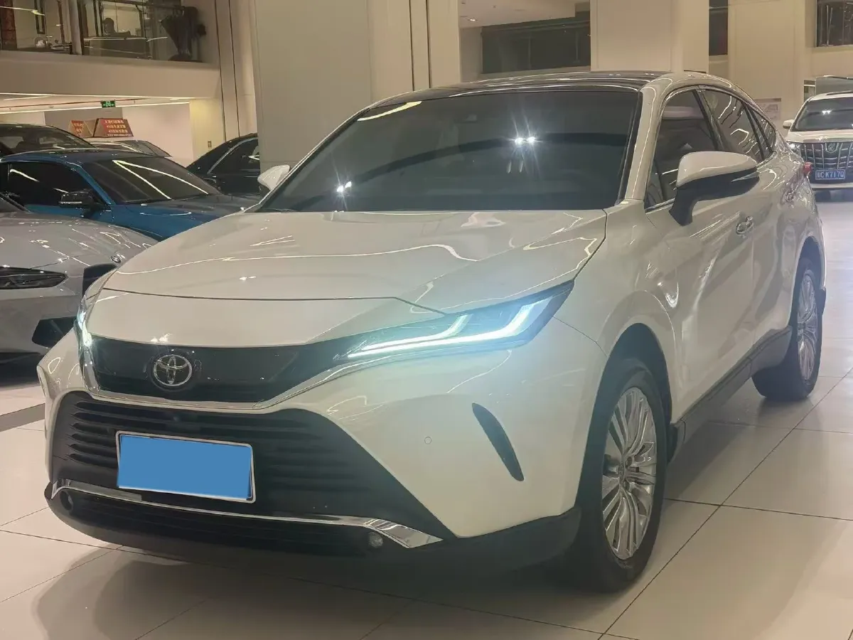 2022 Toyota Harrier 2.0L 171HP L4 CVT,autocango,china used car exporter,china ev exporter,chinese used car exporter,chinese used ev exporter