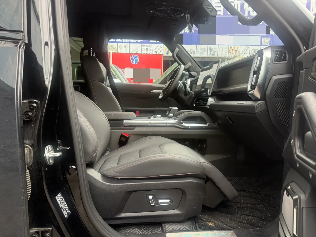 2023 Jetour Traveller 2.0T 254HP L4 7DCT,autocango,china used car exporter,china ev exporter,chinese used car exporter,chinese used ev exporter