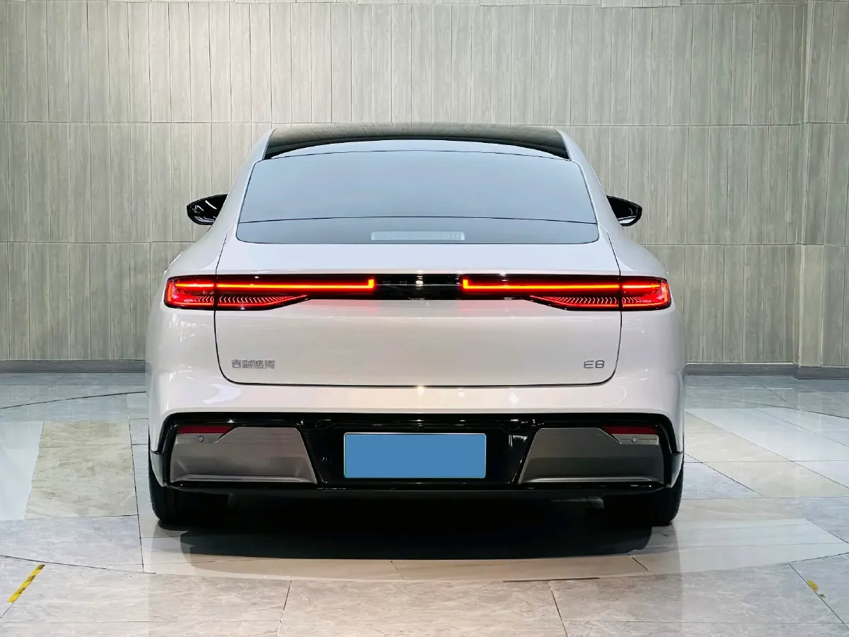 2025 Geely Galaxy E8 BEV 76KWH,autocango,china used car exporter,china ev exporter,chinese used car exporter,chinese used ev exporter