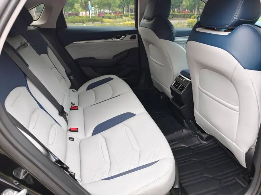 2023 Geely Preface 2.0T 190HP L4 7DCT,autocango,china used car exporter,china ev exporter,chinese used car exporter,chinese used ev exporter