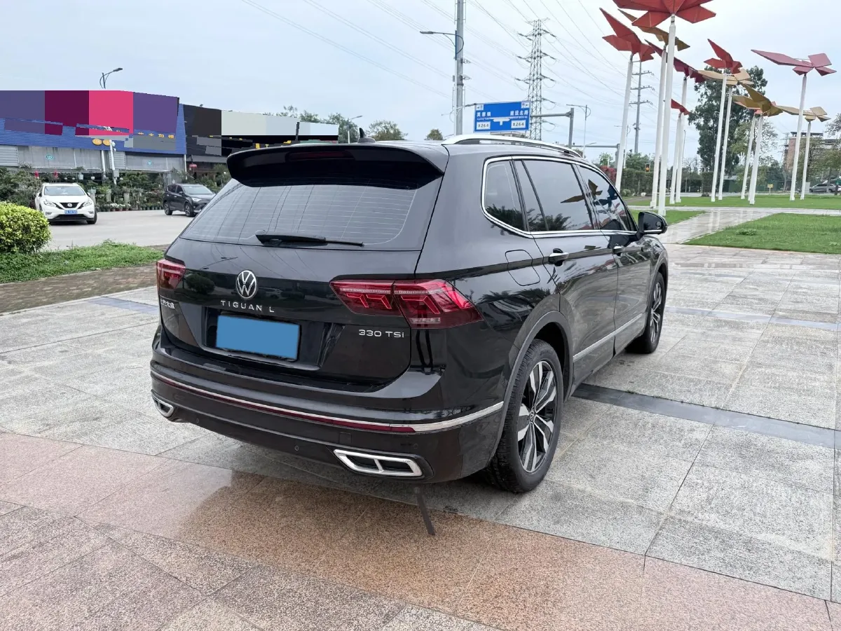2024 Volkswagen Tiguan L 2.0T 186HP L4 7DCT,autocango,china used car exporter,china ev exporter,chinese used car exporter,chinese used ev exporter