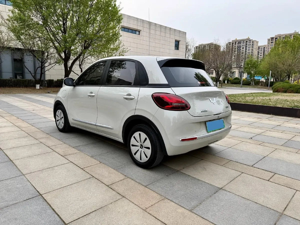 2023 WuLing BinGuo BEV 31.9KWH,autocango,china used car exporter,china ev exporter,chinese used car exporter,chinese used ev exporter