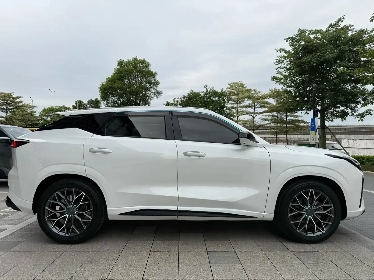2025 ChangAn UNI-Z 1.5T 188HP L4 7DCT,autocango,china used car exporter,china ev exporter,chinese used car exporter,chinese used ev exporter