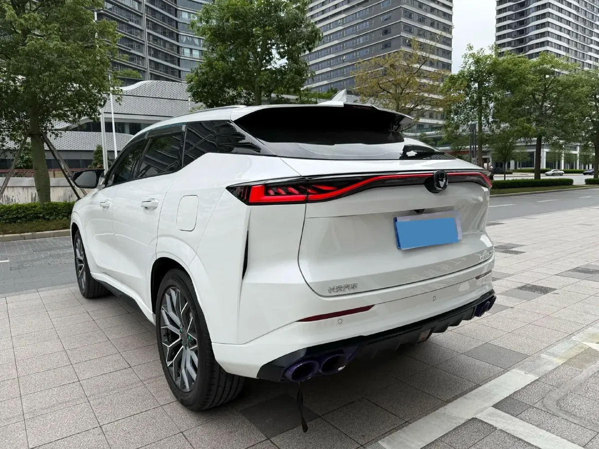 2025 ChangAn UNI-Z 1.5T 188HP L4 7DCT,autocango,china used car exporter,china ev exporter,chinese used car exporter,chinese used ev exporter