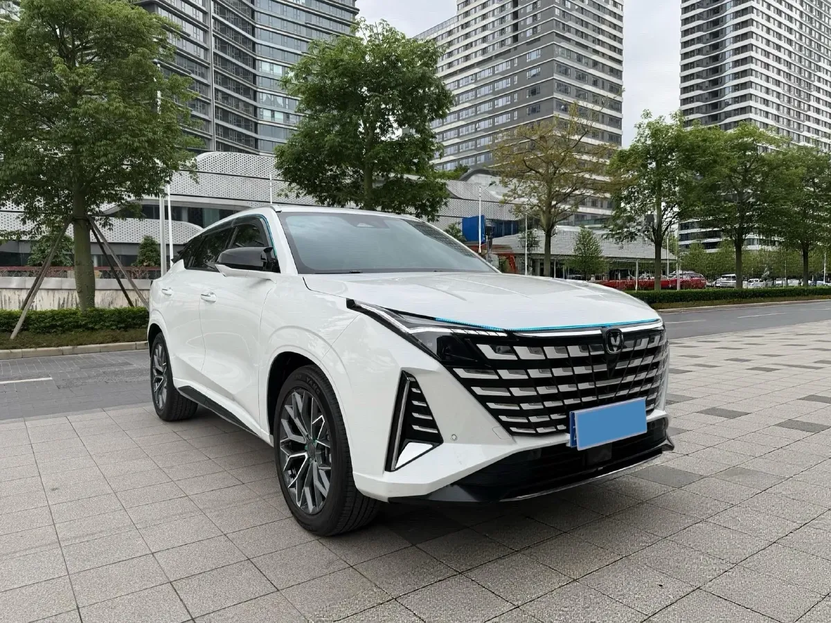 2025 ChangAn UNI-Z 1.5T 188HP L4 7DCT,autocango,china used car exporter,china ev exporter,chinese used car exporter,chinese used ev exporter