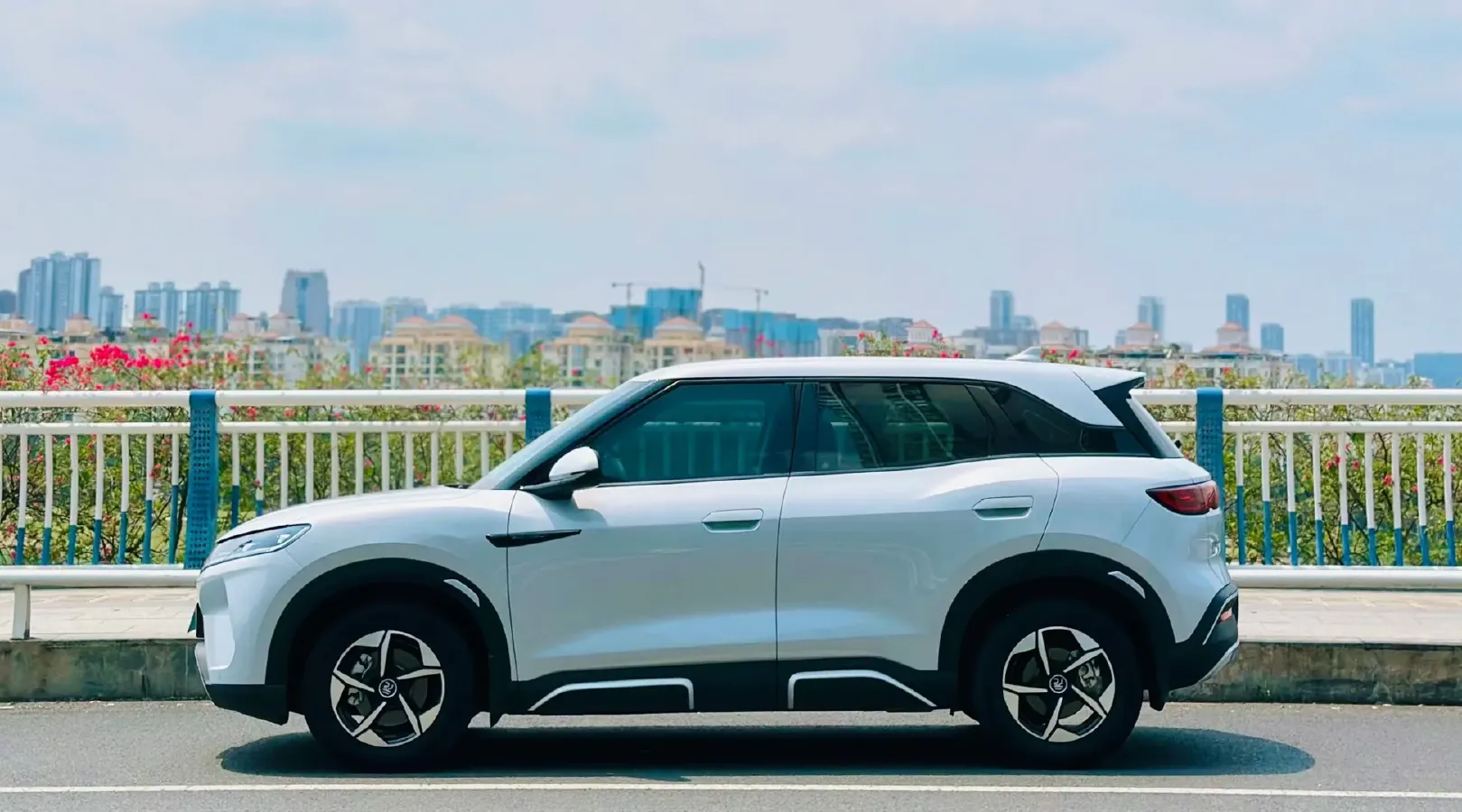 2024 BYD YuanUP BEV 45.12KWH,autocango,china used car exporter,china ev exporter,chinese used car exporter,chinese used ev exporter