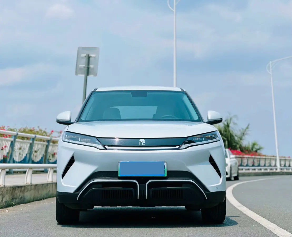 2024 BYD YuanUP BEV 45.12KWH,autocango,china used car exporter,china ev exporter,chinese used car exporter,chinese used ev exporter