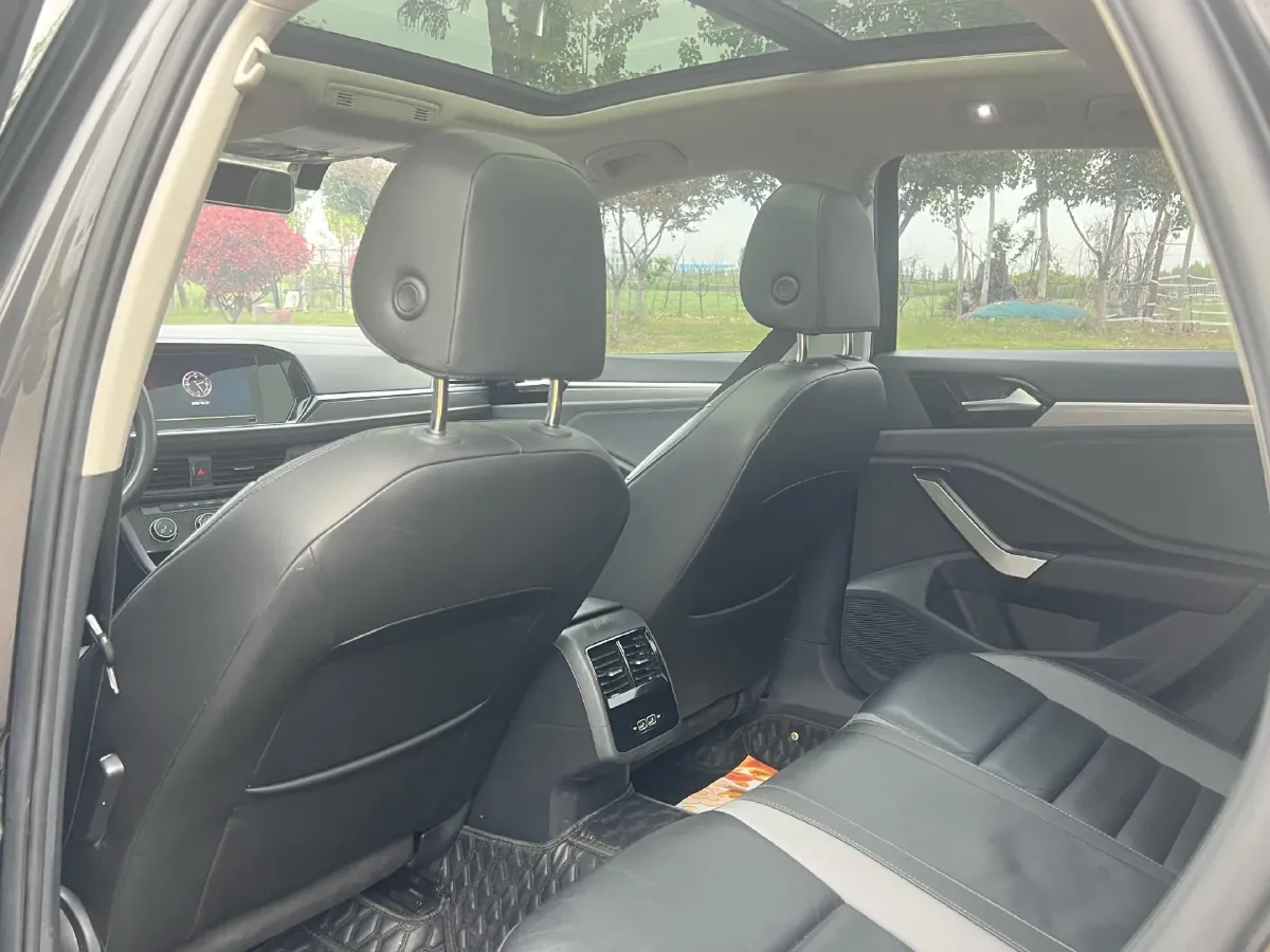 2022 Volkswagen Sagitar 1.4T 150HP L4 7DCT,autocango,china used car exporter,china ev exporter,chinese used car exporter,chinese used ev exporter