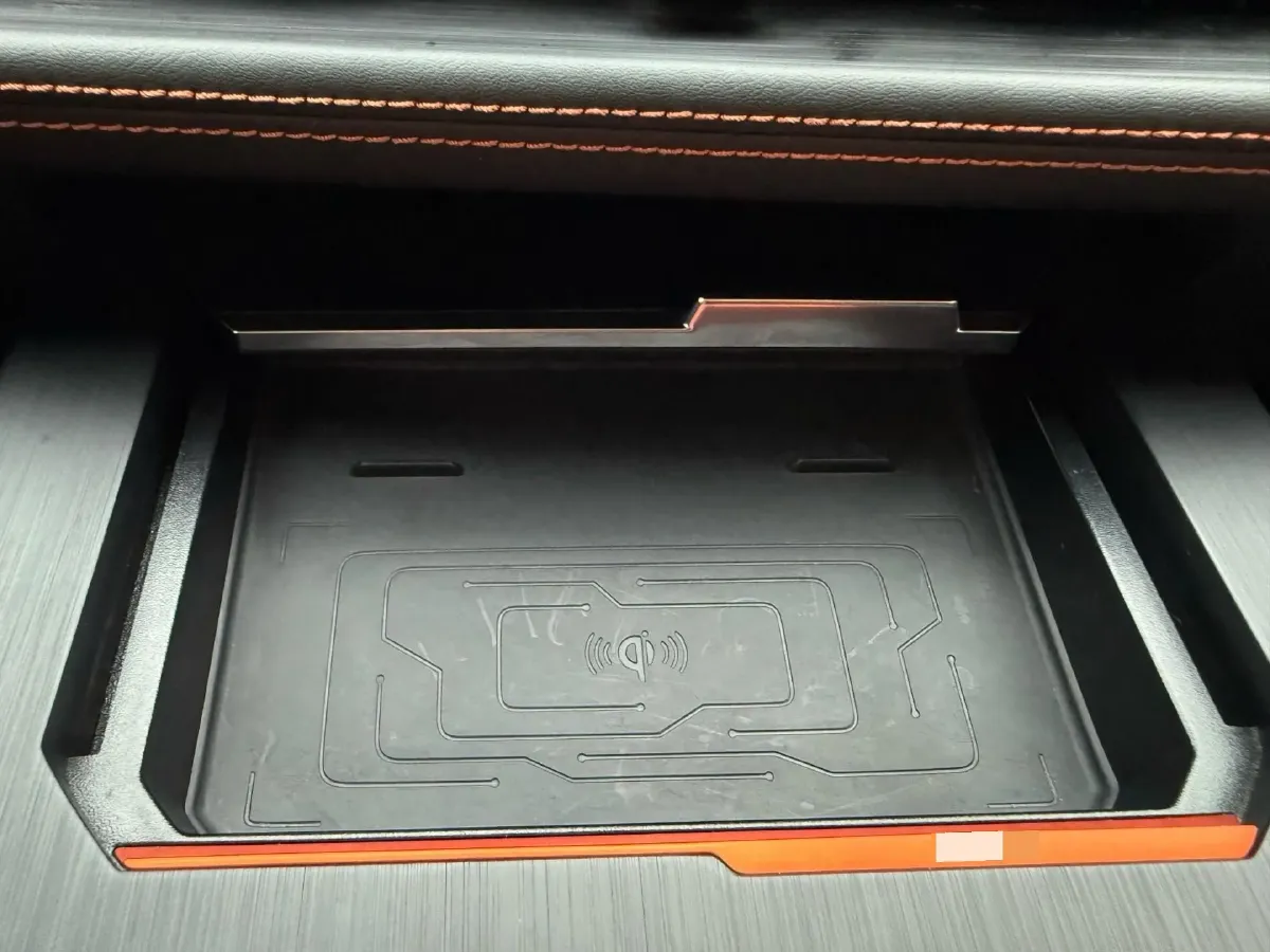 2021 ChangAn UNI-K 2.0T 233HP L4 8AT,autocango,china used car exporter,china ev exporter,chinese used car exporter,chinese used ev exporter