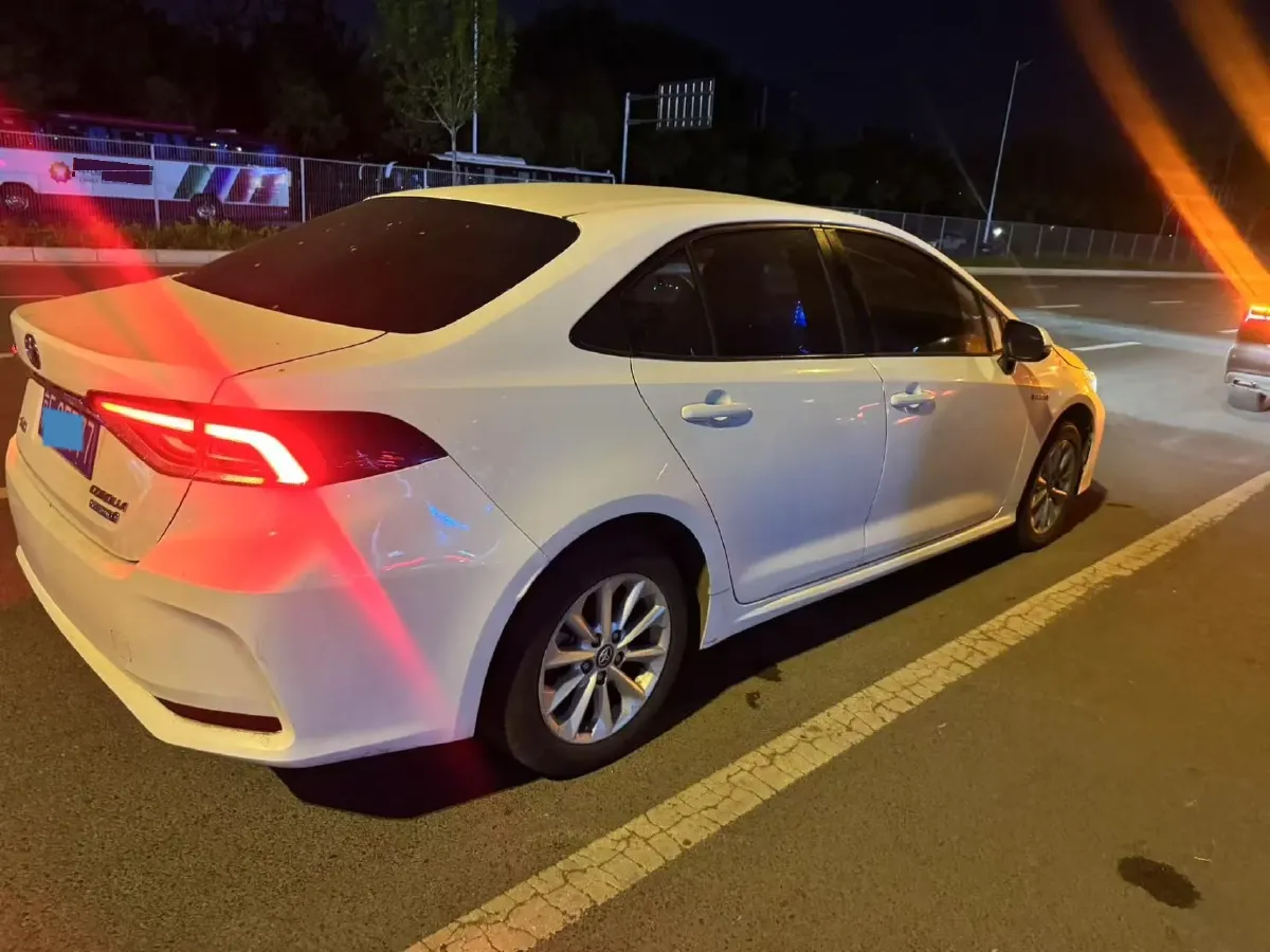 2021 Toyota Corolla 1.8L 98HP L4 E-CVT Hybrid,autocango,china used car exporter,china ev exporter,chinese used car exporter,chinese used ev exporter