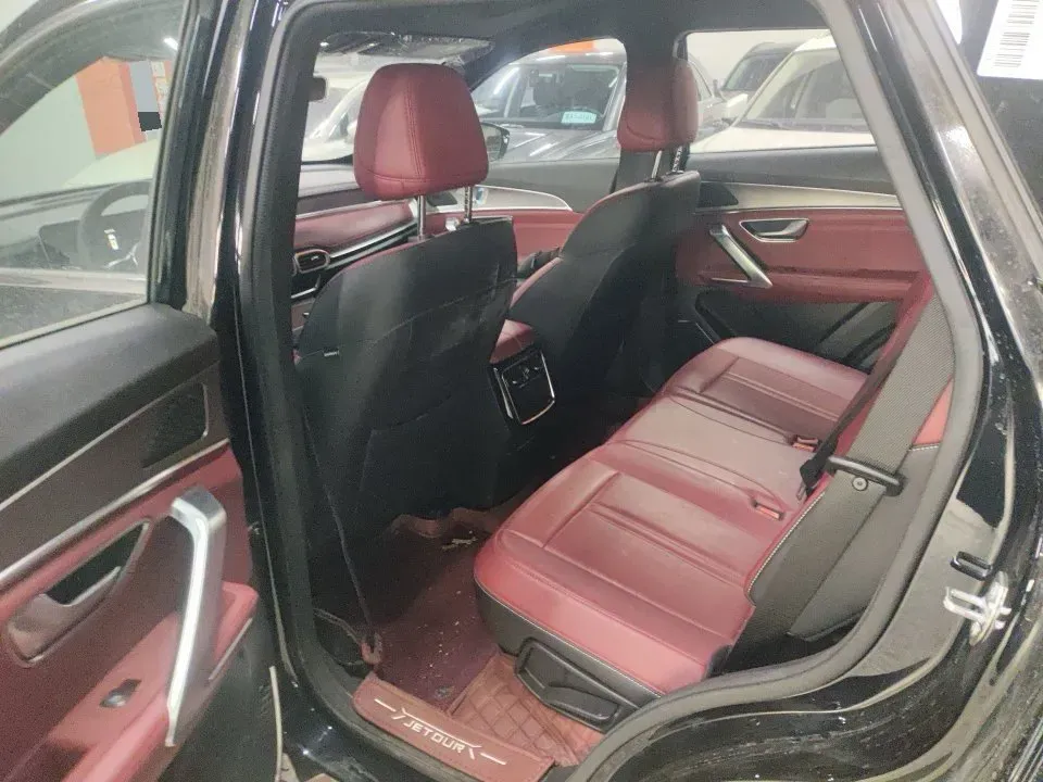 2025 Jetour X70 Plus 1.5T 156HP L4 6DCT,autocango,china used car exporter,china ev exporter,chinese used car exporter,chinese used ev exporter