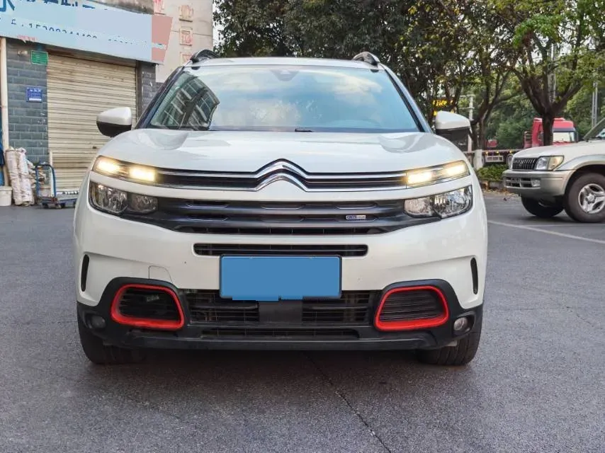 2018 Citroen C5 Aircross 1.6T 167HP L4 6AT,autocango,china used car exporter,china ev exporter,chinese used car exporter,chinese used ev exporter