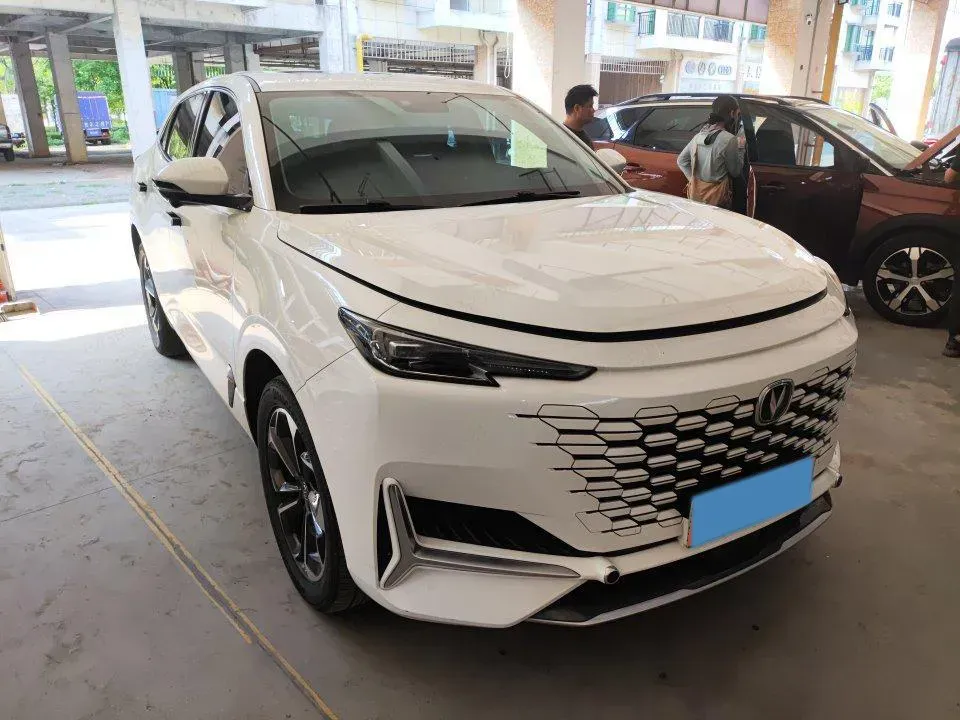 2022 Bestune T99 2.0T 224HP L4 6AT,autocango,china used car exporter,china ev exporter,chinese used car exporter,chinese used ev exporter