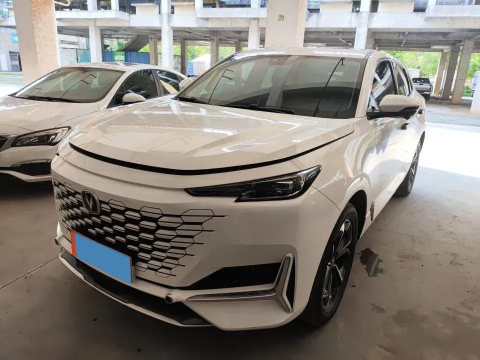 2022 Bestune T99 2.0T 224HP L4 6AT,autocango,china used car exporter,china ev exporter,chinese used car exporter,chinese used ev exporter