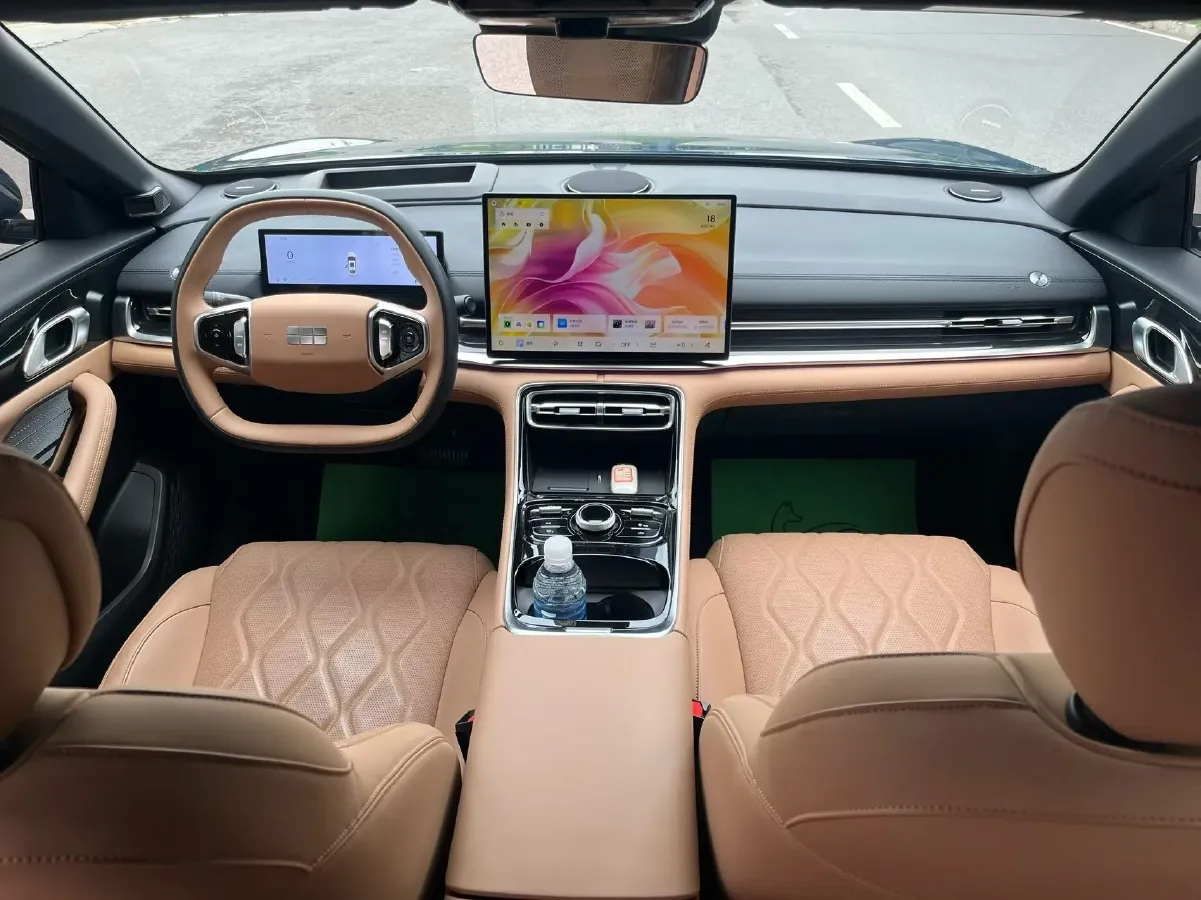 2025 Geely Galaxy A7 1.5L 112HP L4 1DHT PHEV,autocango,china used car exporter,china ev exporter,chinese used car exporter,chinese used ev exporter