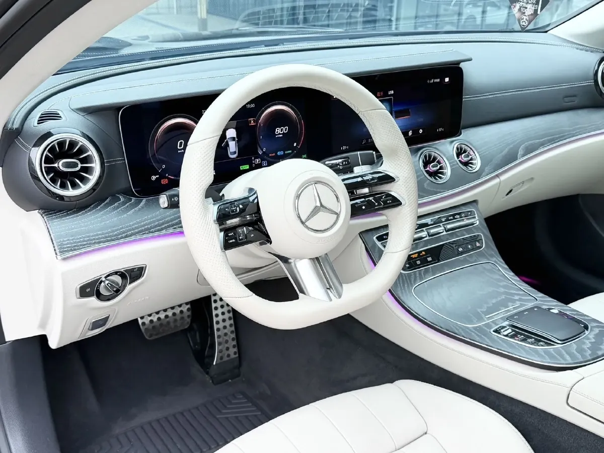 2021 Mercedes-Benz E Class 1.5T 184HP L4 9AT,autocango,china used car exporter,china ev exporter,chinese used car exporter,chinese used ev exporter