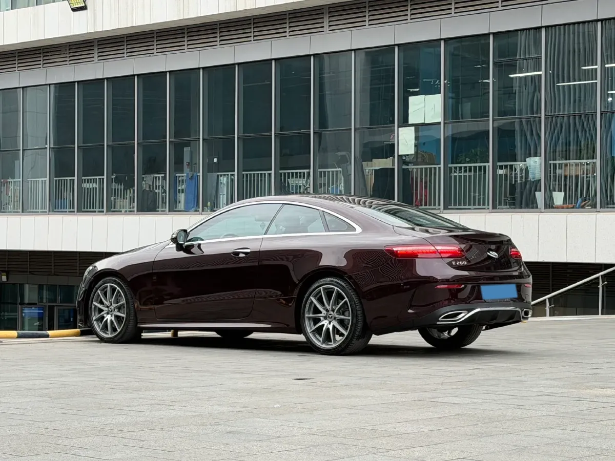 2021 Mercedes-Benz E Class 1.5T 184HP L4 9AT,autocango,china used car exporter,china ev exporter,chinese used car exporter,chinese used ev exporter