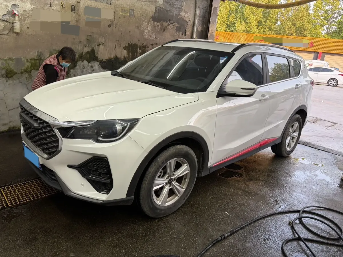 2023 Jetour X70 1.5T 156HP L4 6MT,autocango,china used car exporter,china ev exporter,chinese used car exporter,chinese used ev exporter