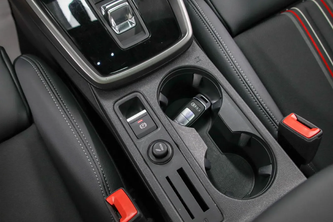 2022 Audi A3 1.4T 150HP L4 7DCT,autocango,china used car exporter,china ev exporter,chinese used car exporter,chinese used ev exporter