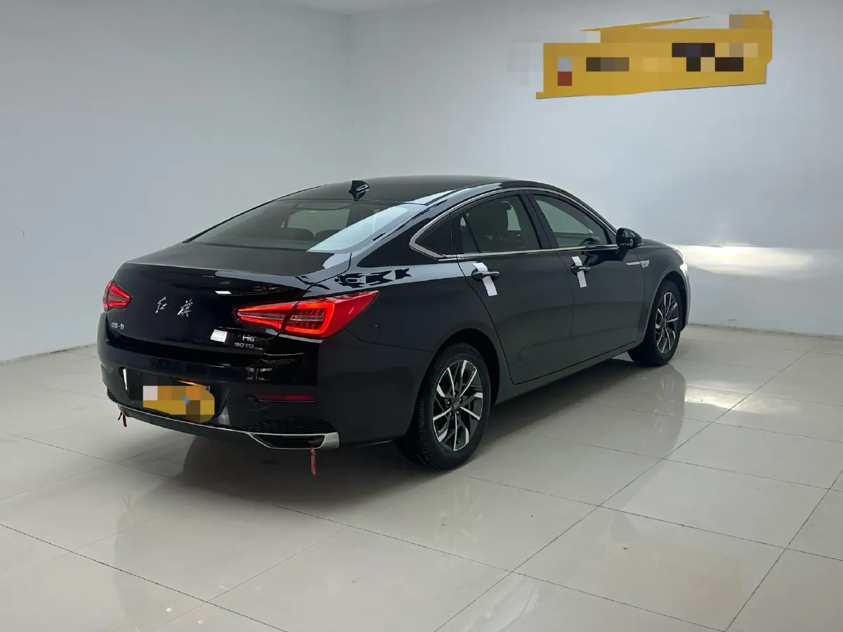 2020 HongQi H5 1.5T 169HP L4 7DCT,autocango,china used car exporter,china ev exporter,chinese used car exporter,chinese used ev exporter