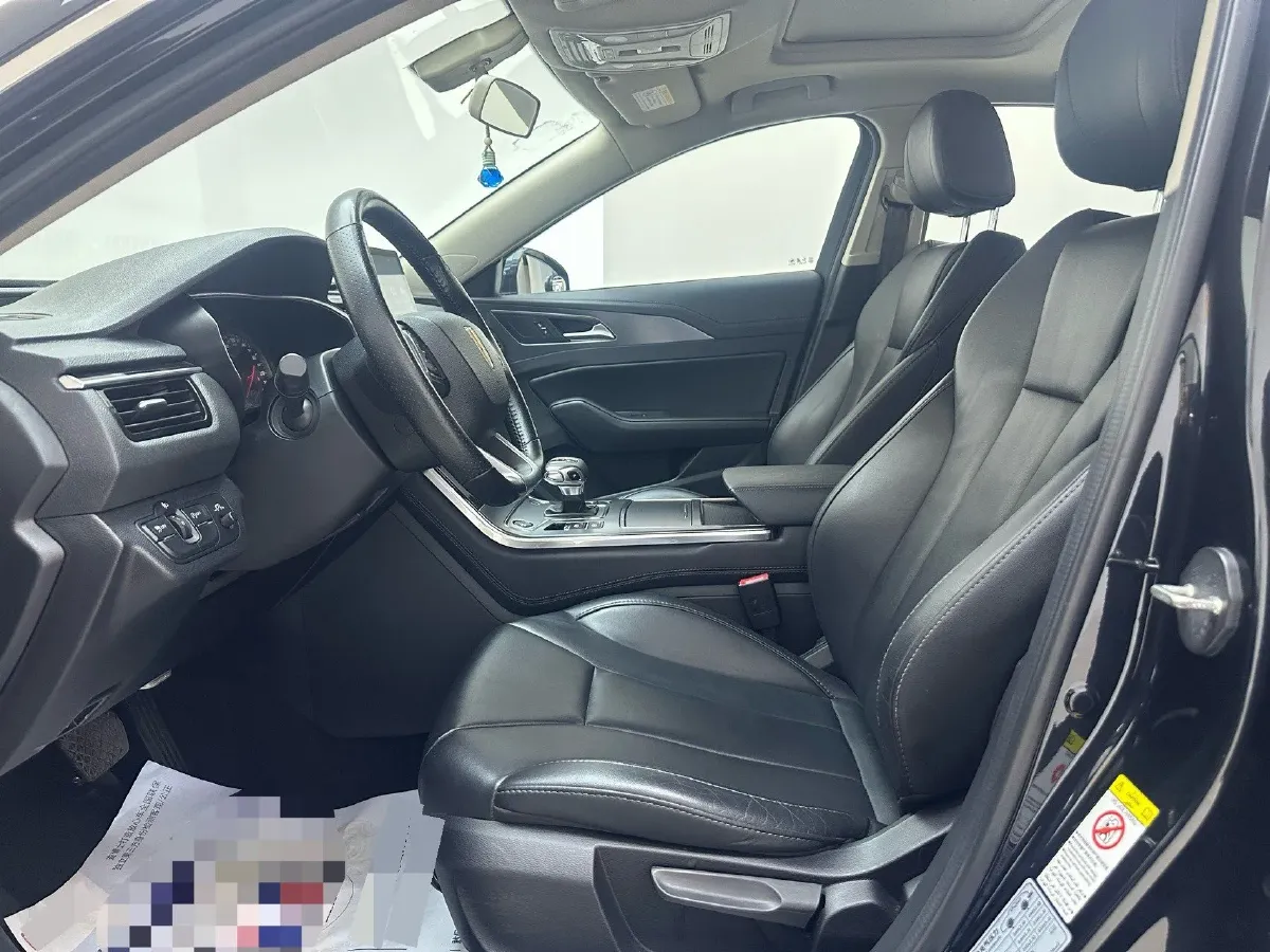 2020 HongQi H5 1.5T 169HP L4 7DCT,autocango,china used car exporter,china ev exporter,chinese used car exporter,chinese used ev exporter