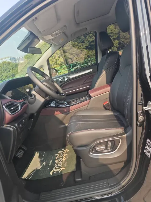 2023 GAC Trumpchi M6 1.5T 177HP L4 7DCT,autocango,china used car exporter,china ev exporter,chinese used car exporter,chinese used ev exporter