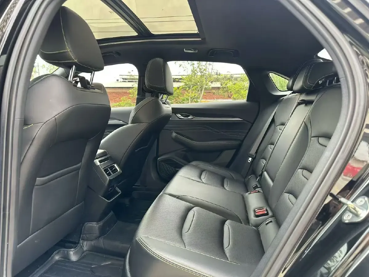 2023 Geely Preface 1.5T 181HP L4 7DCT,autocango,china used car exporter,china ev exporter,chinese used car exporter,chinese used ev exporter