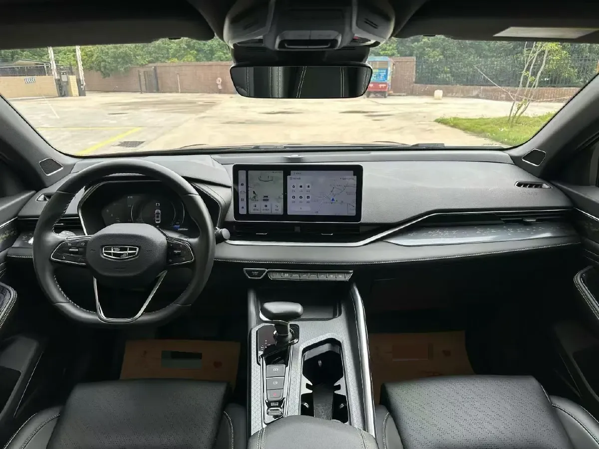 2023 Geely Preface 1.5T 181HP L4 7DCT,autocango,china used car exporter,china ev exporter,chinese used car exporter,chinese used ev exporter