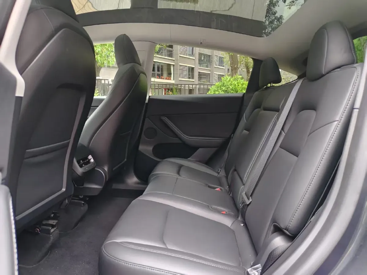 2024 Iveco OuSheng BEV 77.28KWH,autocango,china used car exporter,china ev exporter,chinese used car exporter,chinese used ev exporter