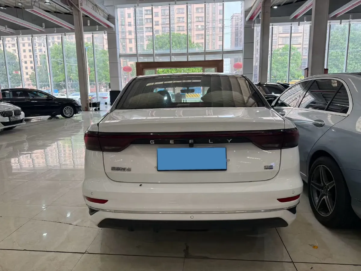 2022 Geely Emgrand 1.5L 114HP L4 CVT,autocango,china used car exporter,china ev exporter,chinese used car exporter,chinese used ev exporter