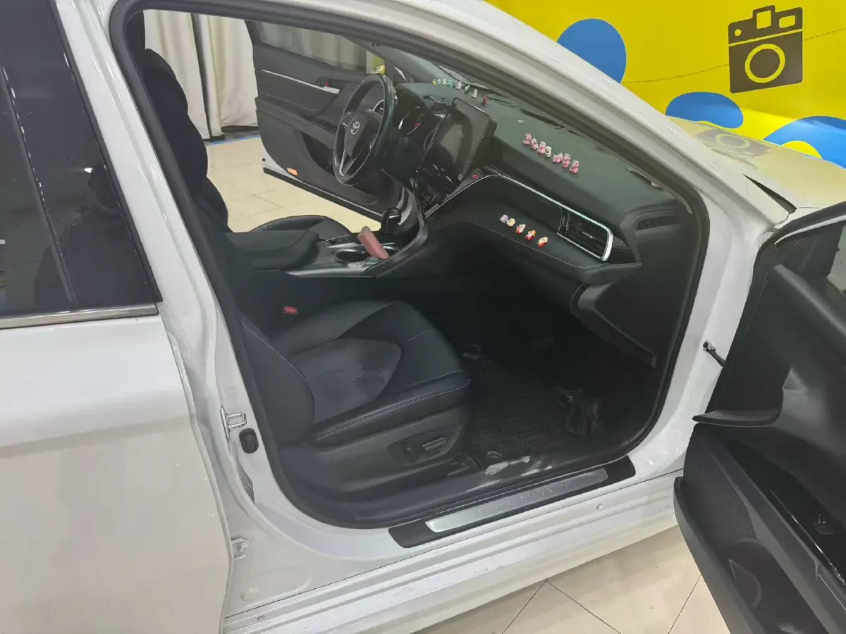 2022 Toyota Camry 2.0L 178HP L4 CVT,autocango,china used car exporter,china ev exporter,chinese used car exporter,chinese used ev exporter