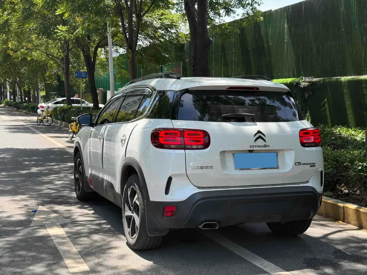 2017 Citroen C5 Aircross 1.6T 167HP L4 6AT,autocango,china used car exporter,china ev exporter,chinese used car exporter,chinese used ev exporter