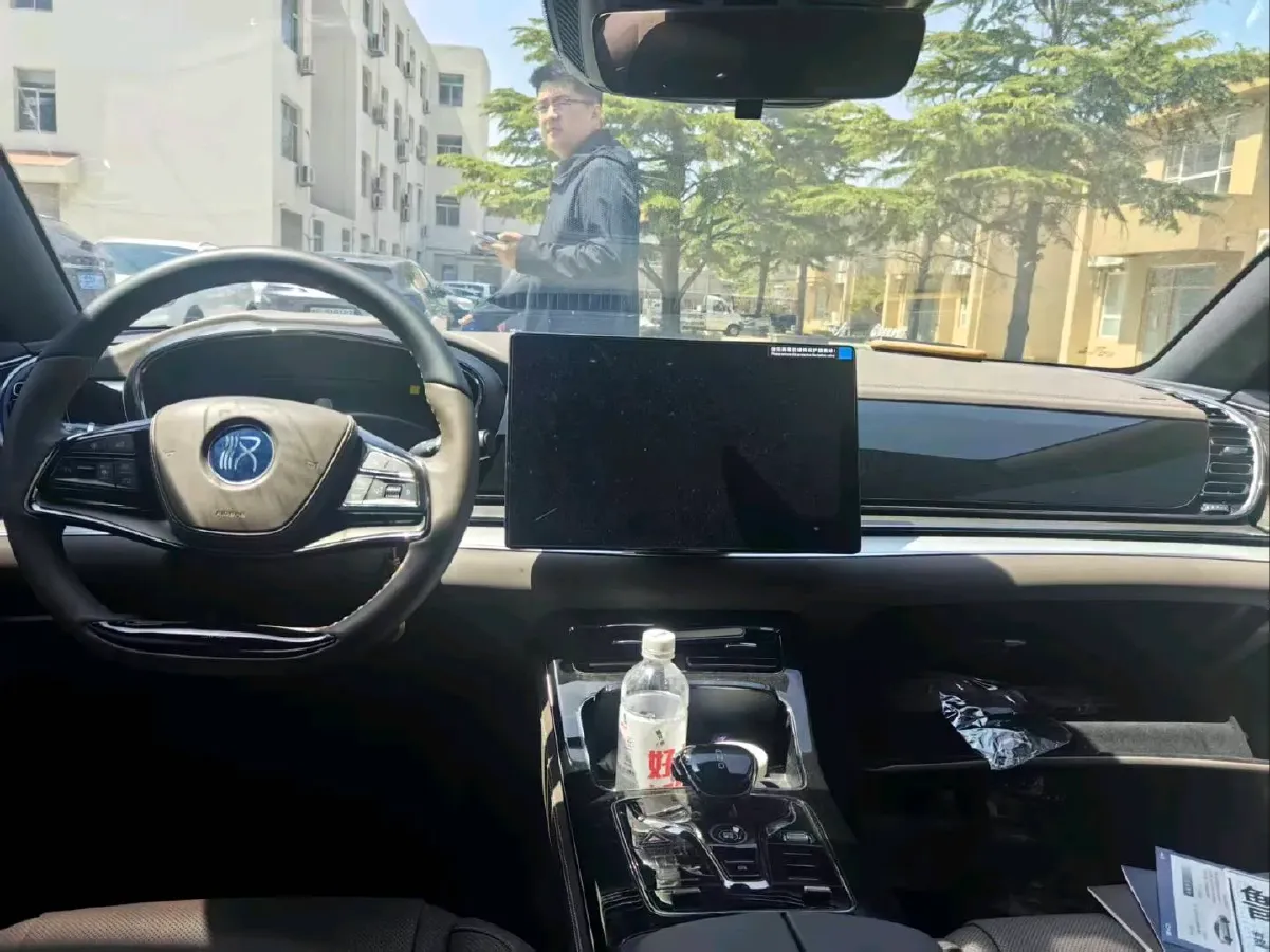 2025 BYD Han 1.5T 156HP L4 E-CVT PHEV,autocango,china used car exporter,china ev exporter,chinese used car exporter,chinese used ev exporter